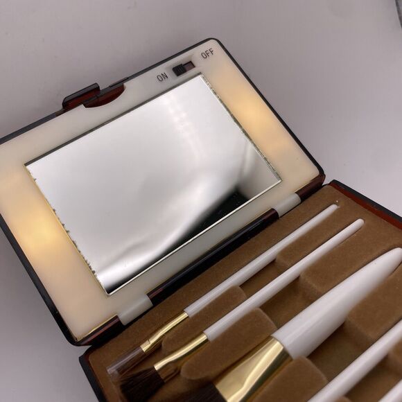 VTG Lucite Lighted Compact Mirror With Make Up Brush Set UK Design Hong Kong - Picture 3 of 5